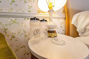 The Aerie Bed and Breakfast