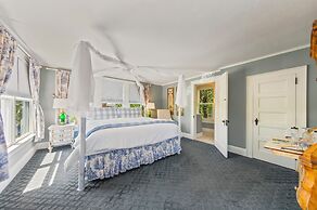 The Aerie Bed and Breakfast