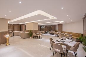 Corp Executive Hotel Doha Suites