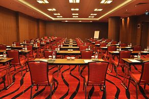 Crowne Plaza Istanbul - Harbiye by IHG