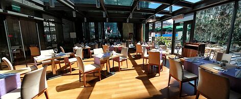 Crowne Plaza Istanbul - Harbiye by IHG