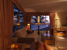 Macdonald Leila Playa Resort