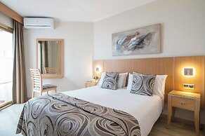 Macdonald Leila Playa Resort