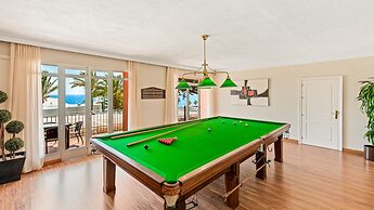 Macdonald Leila Playa Resort