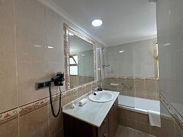 Macdonald Leila Playa Resort