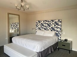 Hotel Breakwater South Beach