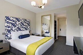 Hotel Breakwater South Beach