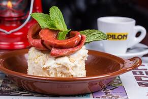 Hotel Breakwater South Beach