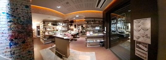 Hotel Kyriad Vichy Spa Cinq Mondes