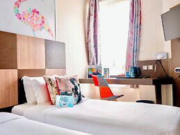 Hotel Kyriad Vichy Spa Cinq Mondes