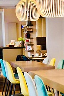 Hotel Kyriad Vichy Spa Cinq Mondes