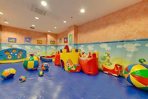 New Peterhof Hotel