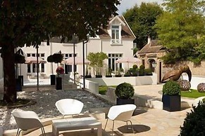 Les Pléiades Hôtel - Spa - Restaurant