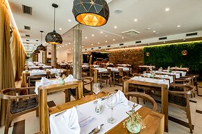 Hotel Blanca Resort & Spa