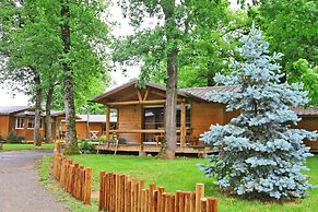 Albirondack Park Camping Lodge and Spa