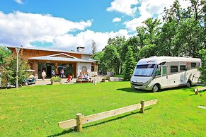 Albirondack Park Camping Lodge and Spa