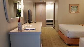 Riviera Mansion Hotel