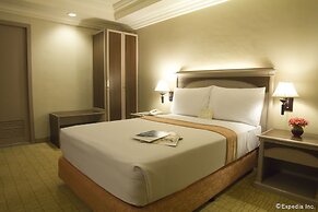 Riviera Mansion Hotel