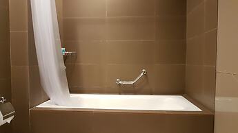 Riviera Mansion Hotel