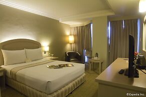 Riviera Mansion Hotel