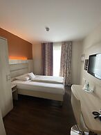 Hotel Rödelheimer Hof - Am Wasserturm