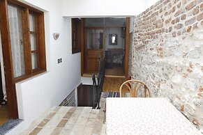 Nazhan Hotel - Boutique Class