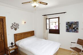 Nazhan Hotel - Boutique Class