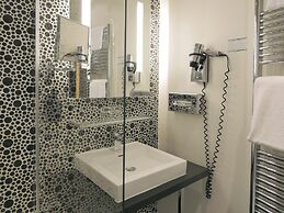 Kyriad Prestige Perpignan Centre Gare