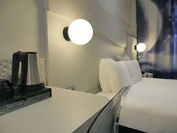 Kyriad Prestige Perpignan Centre Gare