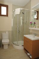 Three Apples Residence