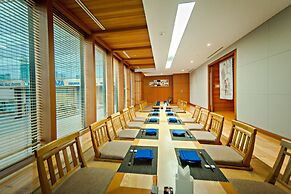 Grand Plaza Hotel Hanoi