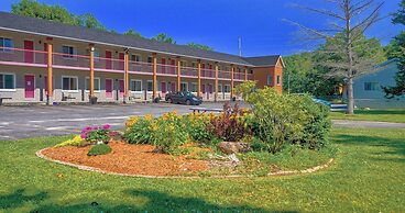 Super 8 by Wyndham Kingston