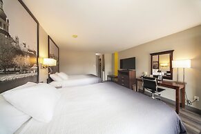 Super 8 by Wyndham Kingston