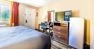 Super 8 by Wyndham Kingston