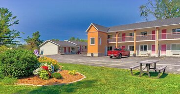 Super 8 by Wyndham Kingston