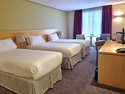 Pembroke Hotel