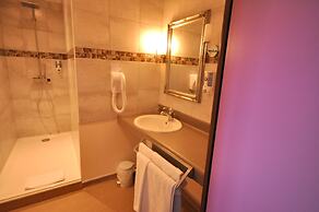 Brit Hotel Confort Alexia La Souterraine