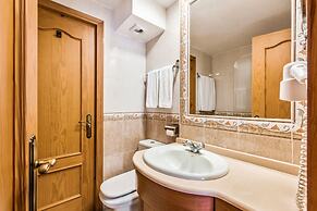 Macdonald Villacana Club Resort