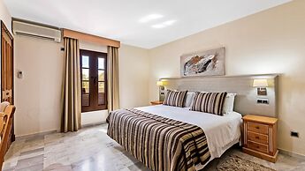 Macdonald Villacana Club Resort