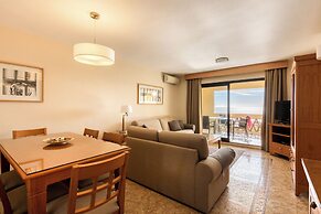 Macdonald Dona Lola Club