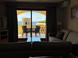 Macdonald Dona Lola Club