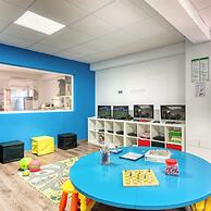 Macdonald Dona Lola Club