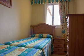 Macdonald Dona Lola Club