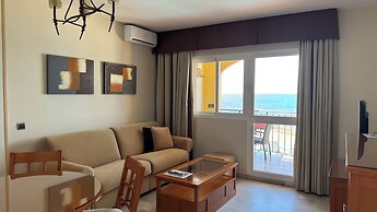 Macdonald Dona Lola Club