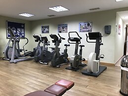 Macdonald Dona Lola Club