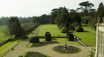 Stoke Rochford Hall