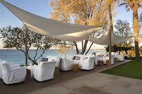 Grecian Sands Hotel