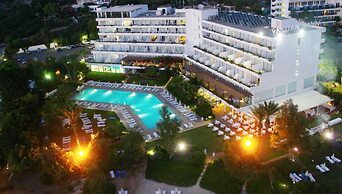 Grecian Sands Hotel