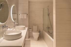 Grecian Sands Hotel