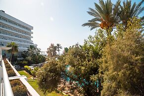 Grecian Sands Hotel